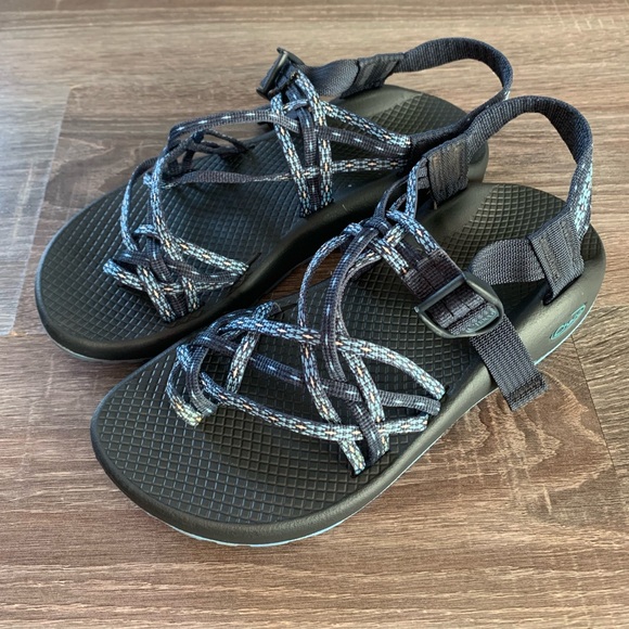 Chaco Shoes - Chaco — women’s 8 dual adjustable blue strap sandals